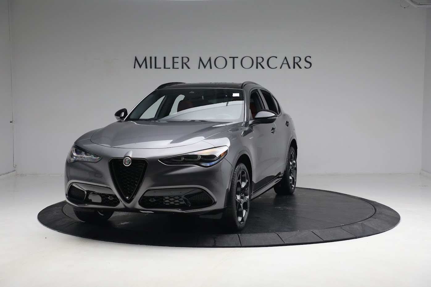 New 2024 Alfa Romeo Stelvio Veloce for sale $59,205 at Alfa Romeo of Greenwich in Greenwich CT 06830 1