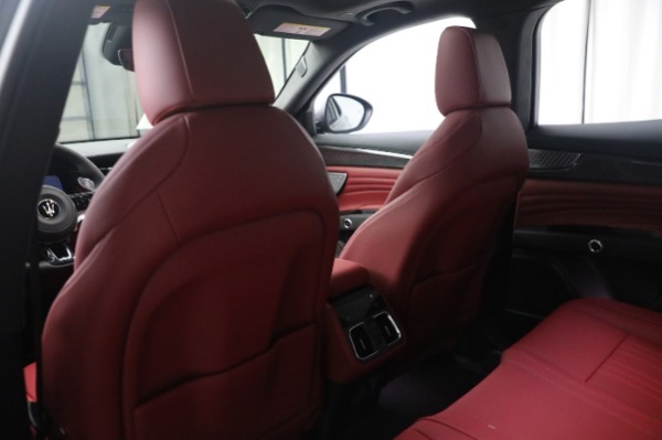 New 2023 Maserati Grecale Modena for sale $91,201 at Alfa Romeo of Greenwich in Greenwich CT 06830 20