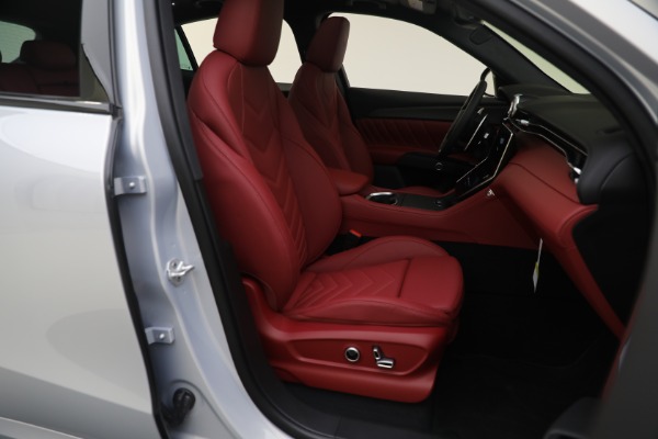 New 2023 Maserati Grecale Modena for sale $91,601 at Alfa Romeo of Greenwich in Greenwich CT 06830 25