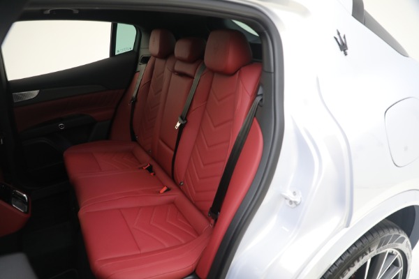 New 2023 Maserati Grecale Modena for sale $91,601 at Alfa Romeo of Greenwich in Greenwich CT 06830 27