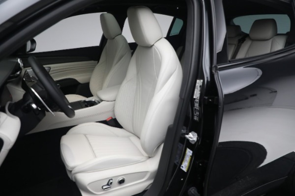New 2023 Maserati Grecale Modena for sale $88,301 at Alfa Romeo of Greenwich in Greenwich CT 06830 21