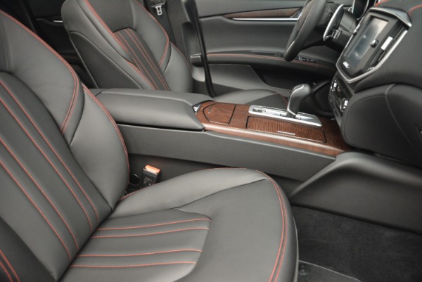 Used 2016 Maserati Ghibli S Q4 EX-LOANER for sale Sold at Alfa Romeo of Greenwich in Greenwich CT 06830 20