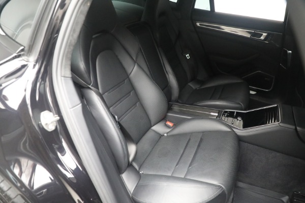 Used 2018 Porsche Panamera Turbo for sale Call for price at Alfa Romeo of Greenwich in Greenwich CT 06830 23