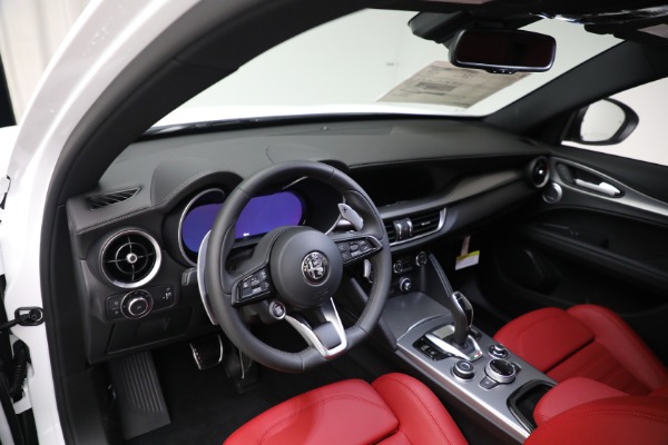 New 2024 Alfa Romeo Stelvio Veloce for sale Sold at Alfa Romeo of Greenwich in Greenwich CT 06830 19