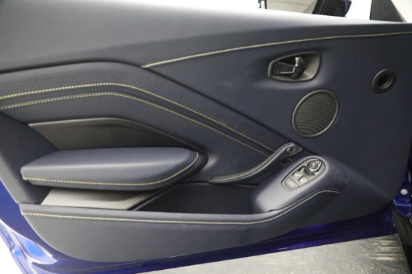 New 2023 Aston Martin Vantage V8 for sale $203,286 at Alfa Romeo of Greenwich in Greenwich CT 06830 17