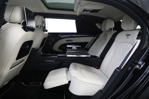 Used 2017 Bentley Mulsanne Extended Wheelbase for sale Sold at Alfa Romeo of Greenwich in Greenwich CT 06830 23