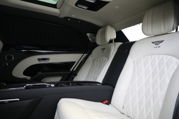 Used 2017 Bentley Mulsanne Extended Wheelbase for sale Sold at Alfa Romeo of Greenwich in Greenwich CT 06830 27