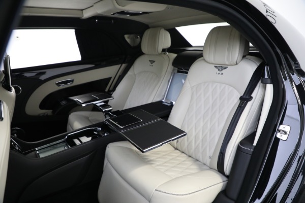 Used 2017 Bentley Mulsanne Extended Wheelbase for sale Sold at Alfa Romeo of Greenwich in Greenwich CT 06830 28