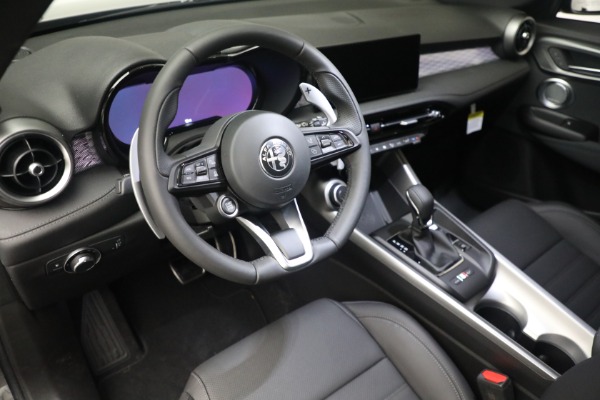 New 2024 Alfa Romeo Tonale Ti for sale $54,450 at Alfa Romeo of Greenwich in Greenwich CT 06830 18