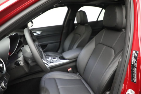 New 2024 Alfa Romeo Giulia Ti for sale $51,115 at Alfa Romeo of Greenwich in Greenwich CT 06830 16