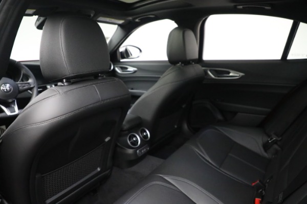 New 2024 Alfa Romeo Giulia Ti for sale $51,115 at Alfa Romeo of Greenwich in Greenwich CT 06830 18