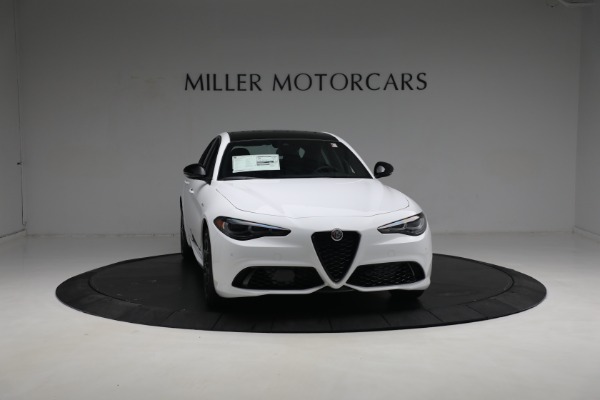 New 2024 Alfa Romeo Giulia Veloce for sale $53,940 at Alfa Romeo of Greenwich in Greenwich CT 06830 3