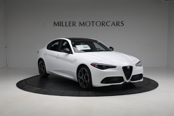 New 2024 Alfa Romeo Giulia Veloce for sale $53,940 at Alfa Romeo of Greenwich in Greenwich CT 06830 4