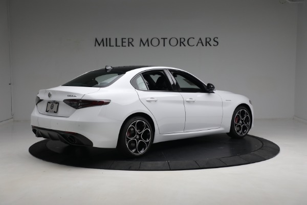 New 2024 Alfa Romeo Giulia Veloce for sale $53,940 at Alfa Romeo of Greenwich in Greenwich CT 06830 8