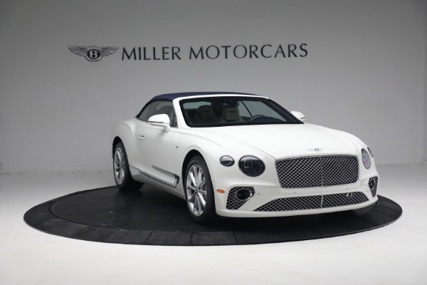 Used 2021 Bentley Continental GTC V8 for sale Call for price at Alfa Romeo of Greenwich in Greenwich CT 06830 26
