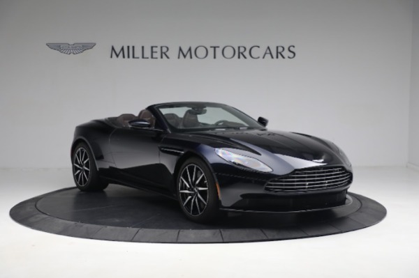 Used 2020 Aston Martin DB11 Volante for sale $148,900 at Alfa Romeo of Greenwich in Greenwich CT 06830 10