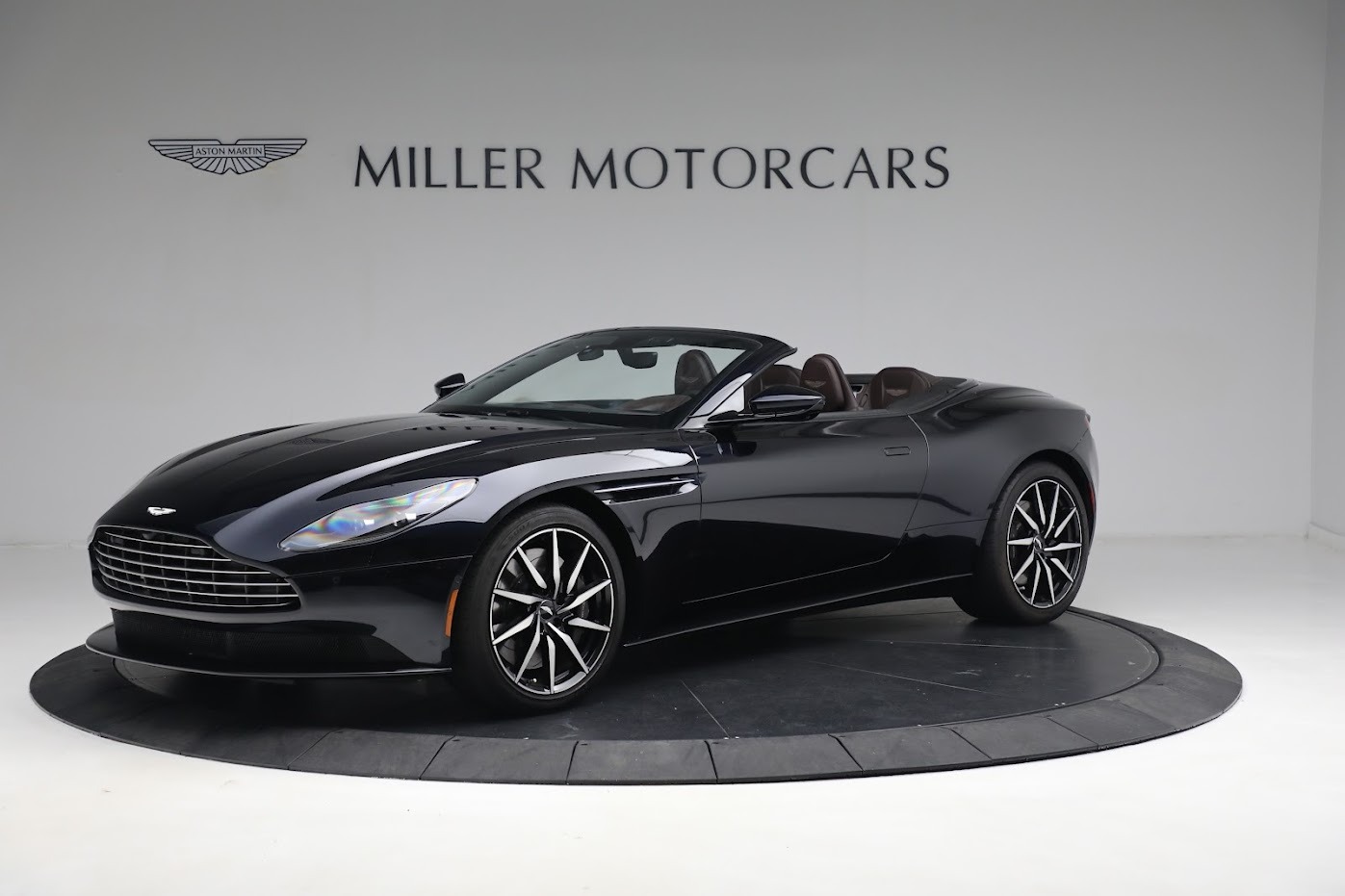 Used 2020 Aston Martin DB11 Volante for sale $148,900 at Alfa Romeo of Greenwich in Greenwich CT 06830 1