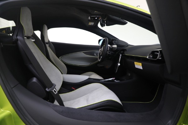 New 2023 McLaren Artura Vision for sale $277,875 at Alfa Romeo of Greenwich in Greenwich CT 06830 21