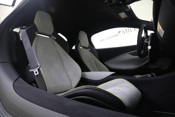 New 2023 McLaren Artura Vision for sale $277,875 at Alfa Romeo of Greenwich in Greenwich CT 06830 22