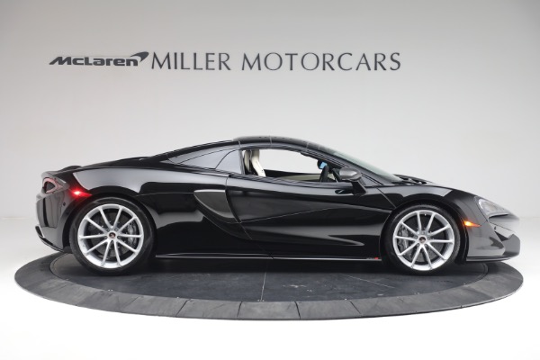 Used 2018 McLaren 570S Spider for sale Sold at Alfa Romeo of Greenwich in Greenwich CT 06830 25