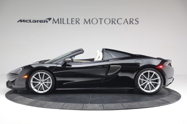 Used 2018 McLaren 570S Spider for sale Sold at Alfa Romeo of Greenwich in Greenwich CT 06830 3