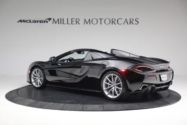 Used 2018 McLaren 570S Spider for sale Sold at Alfa Romeo of Greenwich in Greenwich CT 06830 4