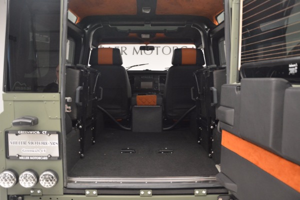 Used 1997 Land Rover Defender 90 for sale Sold at Alfa Romeo of Greenwich in Greenwich CT 06830 21