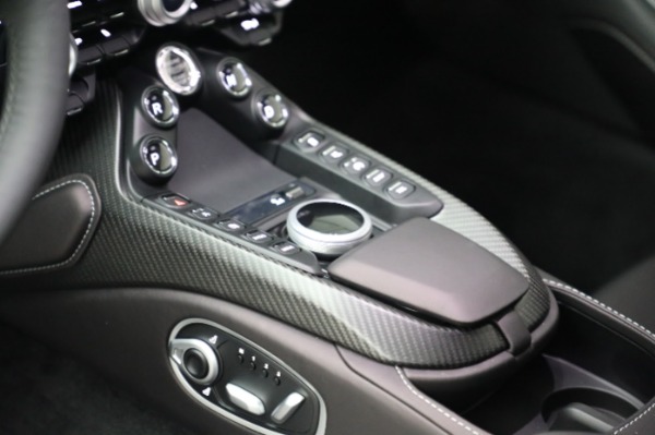New 2023 Aston Martin Vantage V8 for sale $202,286 at Alfa Romeo of Greenwich in Greenwich CT 06830 17