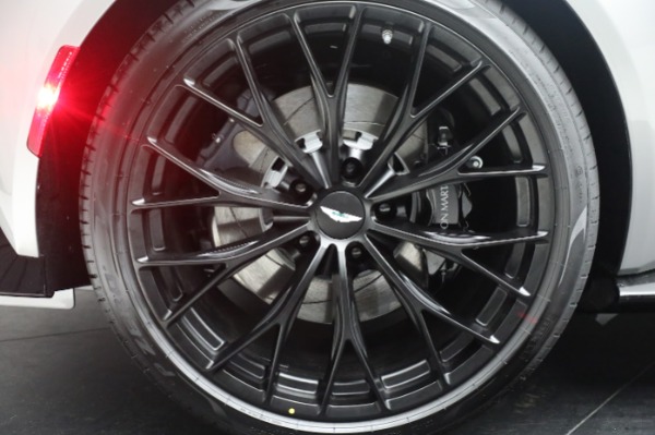 New 2023 Aston Martin Vantage V8 for sale $202,286 at Alfa Romeo of Greenwich in Greenwich CT 06830 27