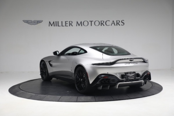 New 2023 Aston Martin Vantage V8 for sale $202,286 at Alfa Romeo of Greenwich in Greenwich CT 06830 4
