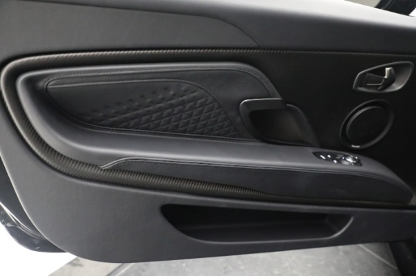 New 2023 Aston Martin DBS Superleggera for sale $383,316 at Alfa Romeo of Greenwich in Greenwich CT 06830 18