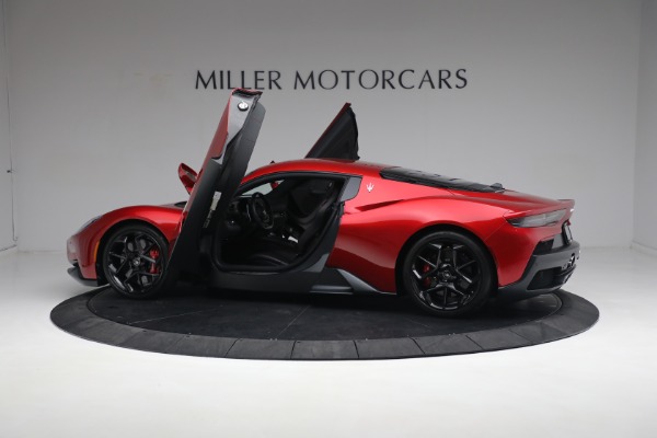 Used 2022 Maserati MC20 for sale $229,900 at Alfa Romeo of Greenwich in Greenwich CT 06830 19
