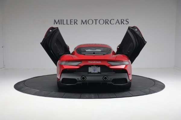 Used 2022 Maserati MC20 for sale $229,900 at Alfa Romeo of Greenwich in Greenwich CT 06830 22