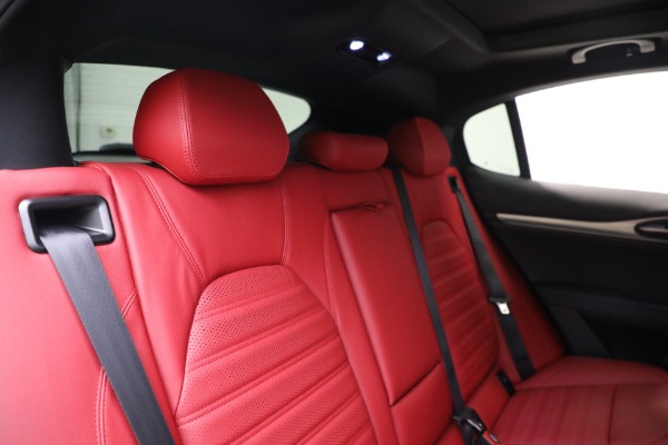 New 2023 Alfa Romeo Stelvio Veloce for sale $48,900 at Alfa Romeo of Greenwich in Greenwich CT 06830 15