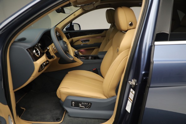New 2023 Bentley Bentayga Hybrid for sale $250,740 at Alfa Romeo of Greenwich in Greenwich CT 06830 22