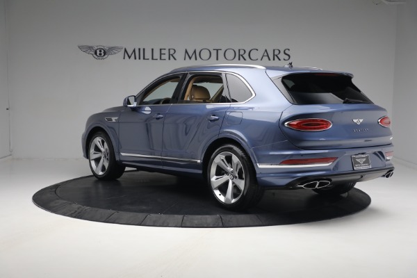 New 2023 Bentley Bentayga Hybrid for sale $250,740 at Alfa Romeo of Greenwich in Greenwich CT 06830 6