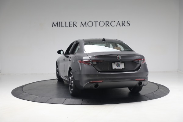 New 2024 Alfa Romeo Giulia Ti for sale $54,250 at Alfa Romeo of Greenwich in Greenwich CT 06830 8
