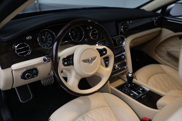 Used 2020 Bentley Mulsanne for sale $219,900 at Alfa Romeo of Greenwich in Greenwich CT 06830 18