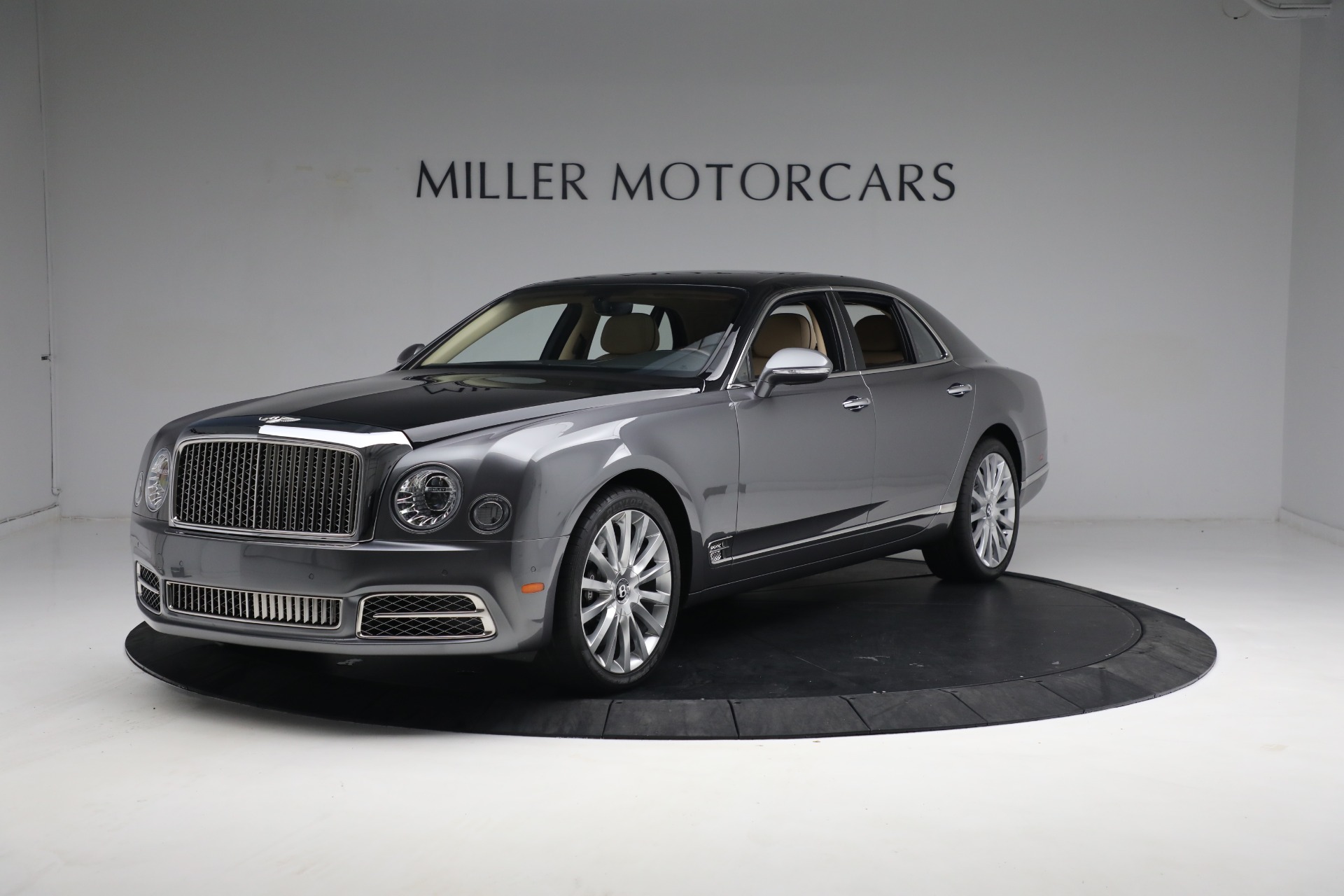 Used 2020 Bentley Mulsanne for sale $219,900 at Alfa Romeo of Greenwich in Greenwich CT 06830 1