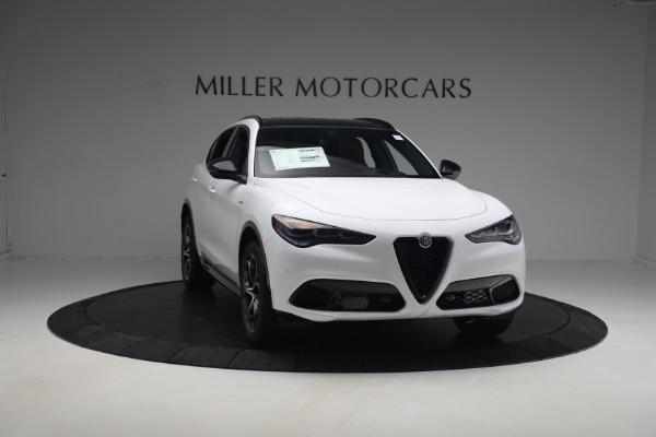 New 2024 Alfa Romeo Stelvio Veloce for sale $56,095 at Alfa Romeo of Greenwich in Greenwich CT 06830 20