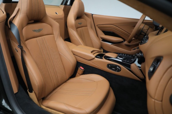 New 2023 Aston Martin Vantage V8 for sale $209,886 at Alfa Romeo of Greenwich in Greenwich CT 06830 26
