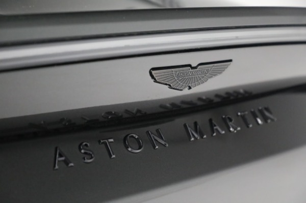 New 2023 Aston Martin Vantage V8 for sale $209,886 at Alfa Romeo of Greenwich in Greenwich CT 06830 28