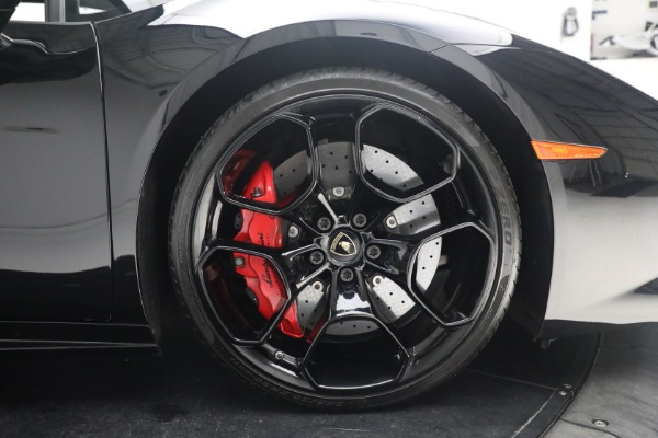 Used 2015 Lamborghini Huracan LP 610-4 for sale $219,900 at Alfa Romeo of Greenwich in Greenwich CT 06830 15