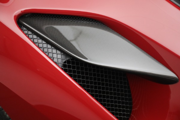 Used 2022 Ferrari F8 Tributo for sale $399,900 at Alfa Romeo of Greenwich in Greenwich CT 06830 22