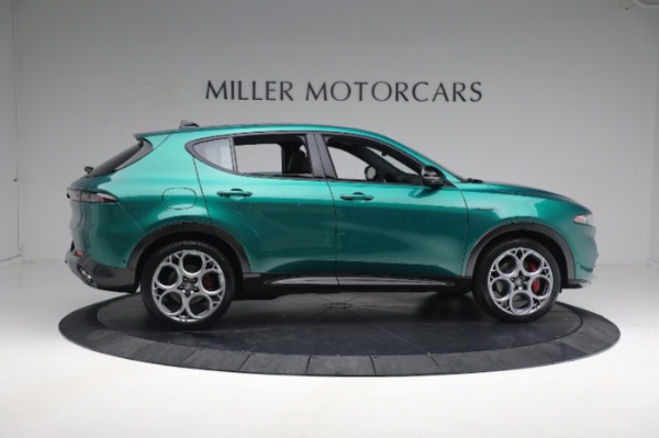 New 2024 Alfa Romeo Tonale Veloce for sale $58,840 at Alfa Romeo of Greenwich in Greenwich CT 06830 13