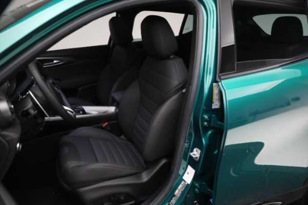 New 2024 Alfa Romeo Tonale Veloce for sale $58,840 at Alfa Romeo of Greenwich in Greenwich CT 06830 22