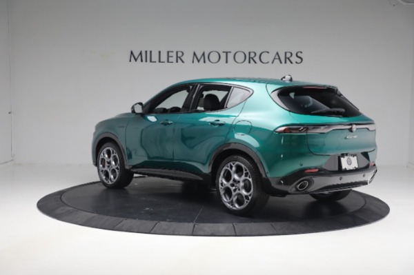 New 2024 Alfa Romeo Tonale Veloce for sale $58,840 at Alfa Romeo of Greenwich in Greenwich CT 06830 7