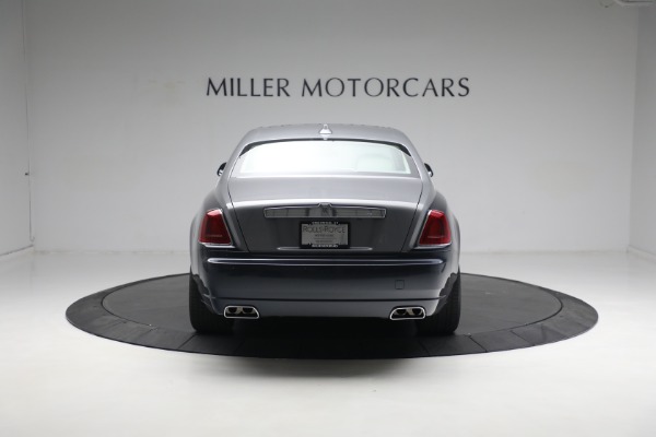 Used 2019 Rolls-Royce Ghost for sale $225,900 at Alfa Romeo of Greenwich in Greenwich CT 06830 12
