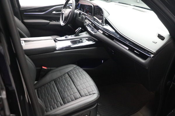 Used 2023 Cadillac Escalade-V for sale Call for price at Alfa Romeo of Greenwich in Greenwich CT 06830 21
