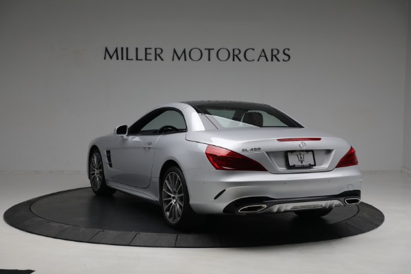 Used 2017 Mercedes-Benz SL-Class SL 450 for sale $62,900 at Alfa Romeo of Greenwich in Greenwich CT 06830 19